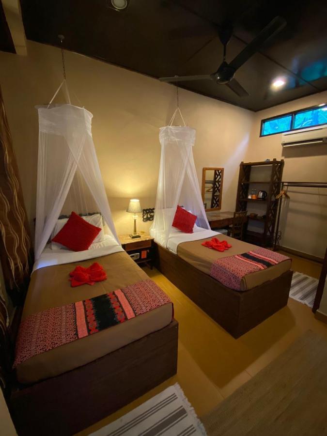 Ombak Dive Resort Perhentian Island Pulau Perhentian Kecil ภายนอก รูปภาพ