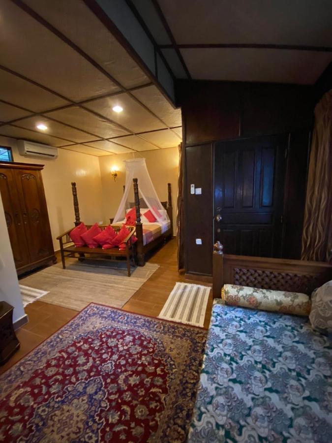 Ombak Dive Resort Perhentian Island Pulau Perhentian Kecil ภายนอก รูปภาพ