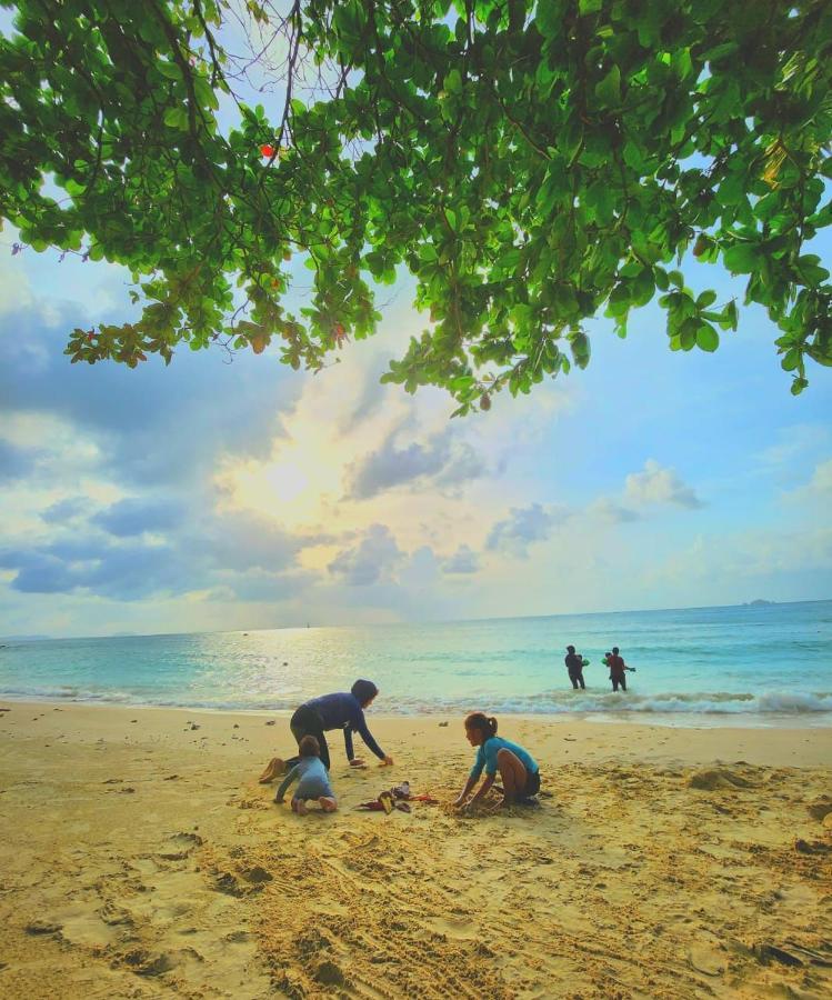 Ombak Dive Resort Perhentian Island Pulau Perhentian Kecil ภายนอก รูปภาพ
