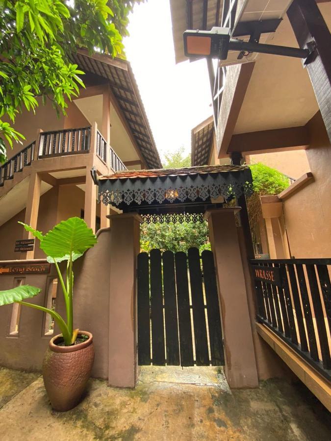 Ombak Dive Resort Perhentian Island Pulau Perhentian Kecil ภายนอก รูปภาพ
