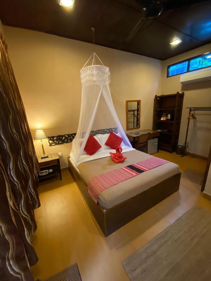 Ombak Dive Resort Perhentian Island Pulau Perhentian Kecil ภายนอก รูปภาพ