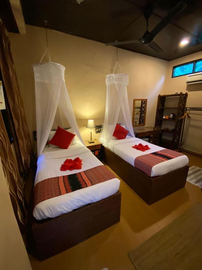 Ombak Dive Resort Perhentian Island Pulau Perhentian Kecil ภายนอก รูปภาพ