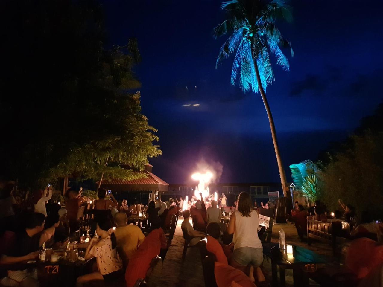 Ombak Dive Resort Perhentian Island Pulau Perhentian Kecil ภายนอก รูปภาพ